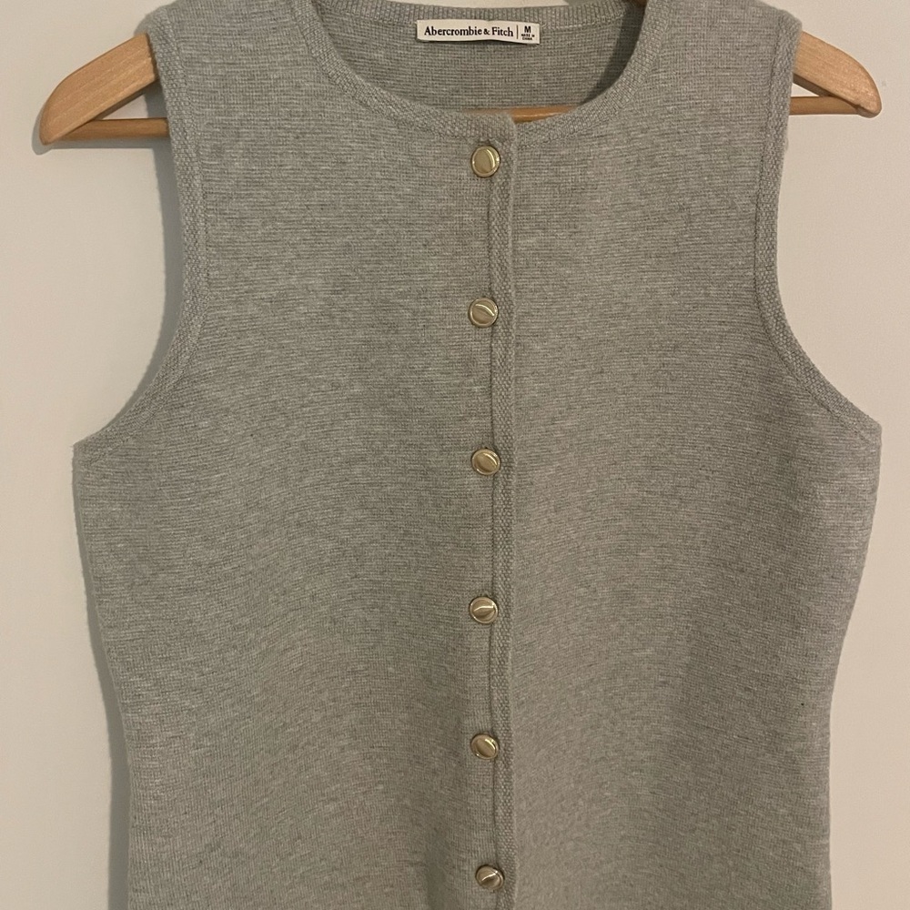 Abercrombie & Fitch Gray Button Down Vest
